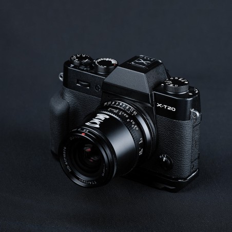 Hot Selling APS-C 17mm F1.4 Limited Stock