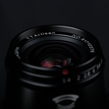 Hot Selling APS-C 17mm F1.4 Limited Stock